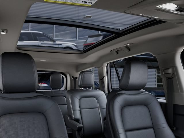 New 2027 Lincoln Aviator AWD image 22