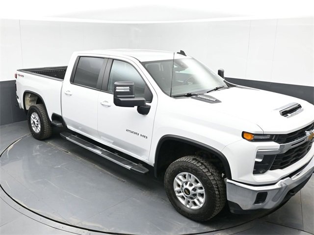 Certified 2024 Chevrolet Silverado 2500 LT image 32