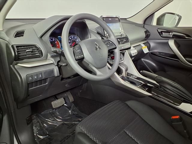 New 2025 Mitsubishi Eclipse Cross LE AWD/4WD image 14