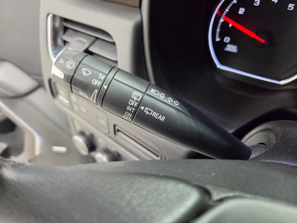 Used 2021 Chevrolet Suburban Z71 AWD/4WD image 37