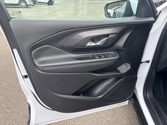 Certified 2024 GMC Terrain SLE image 24