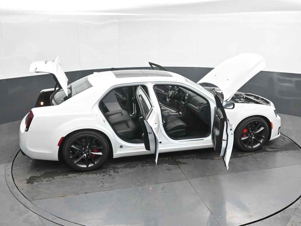 Used 2023 Chrysler 300 C RWD image 55