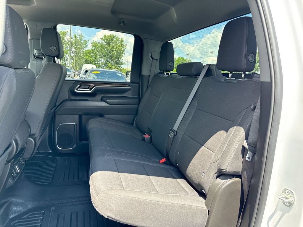 Used 2025 Chevrolet Silverado 2500 LT w/ Convenience Package AWD/4WD image 23