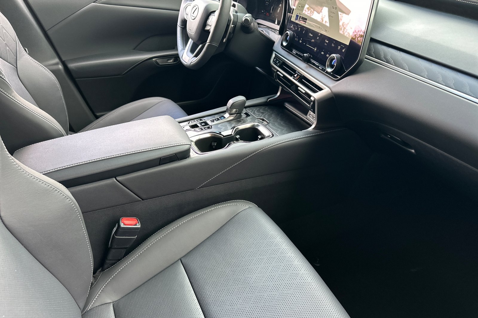 New 2026 Lexus RX 350 Premium Plus AWD/4WD image 16