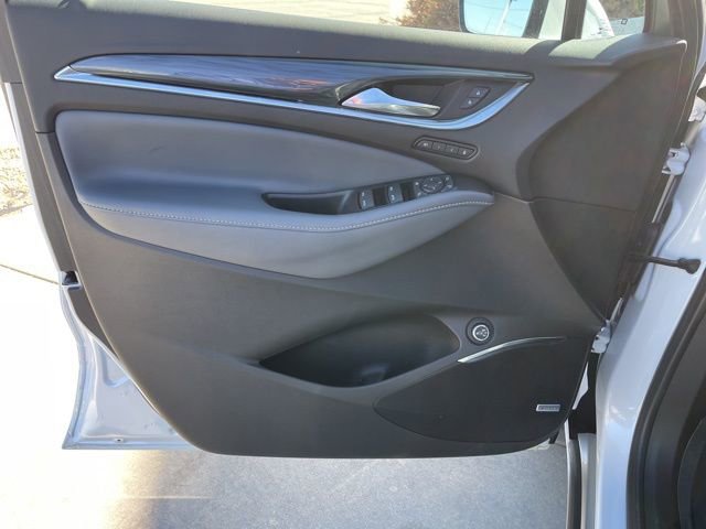 Used 2023 Buick Enclave Premium AWD/4WD image 16