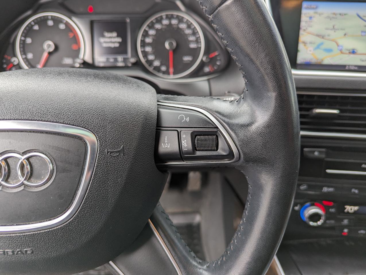 Used 2016 Audi Q5 2.0T Premium Plus w/ Technology Package image 17