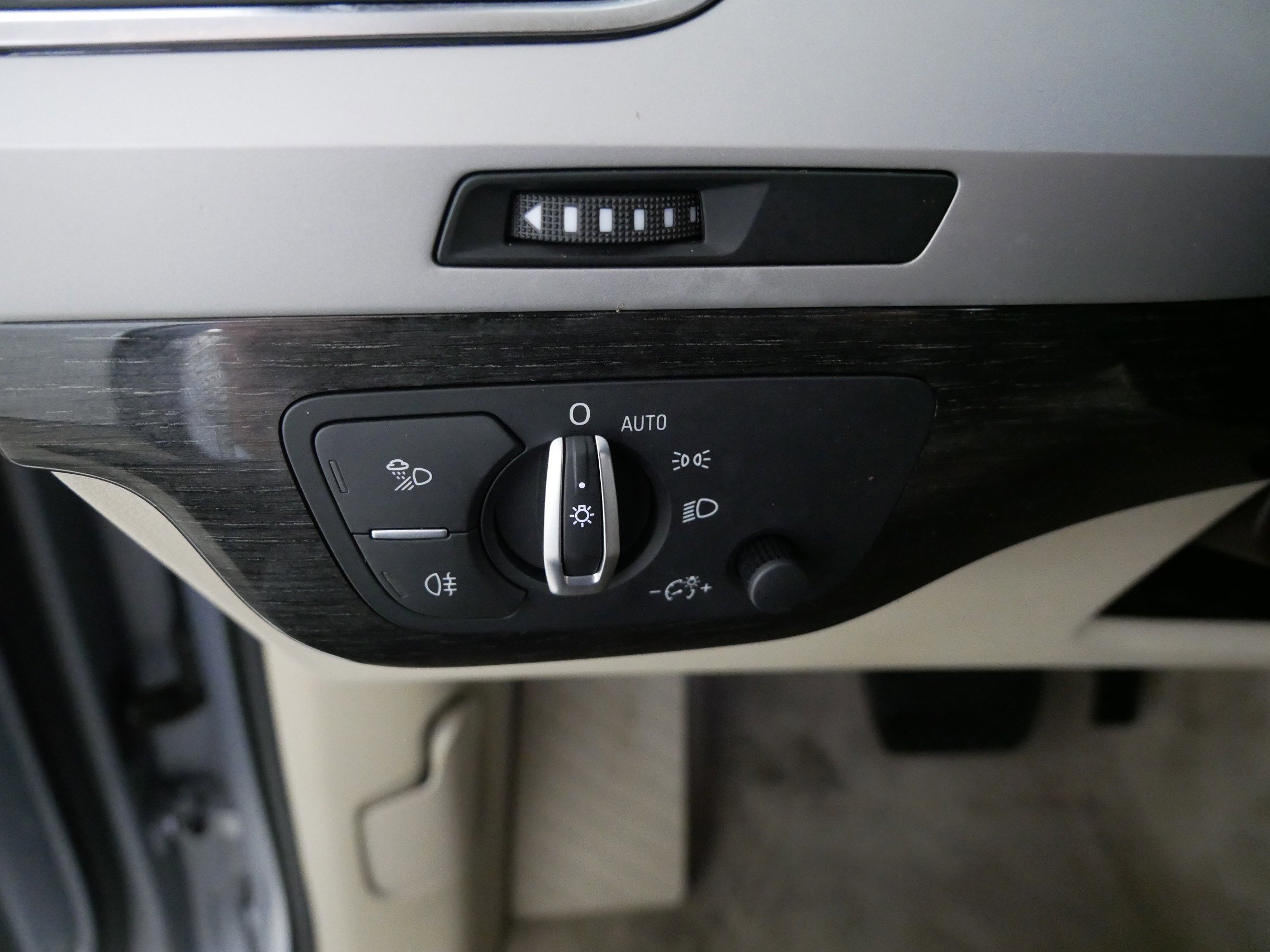 Used 2019 Audi Q7 2.0T Premium image 26