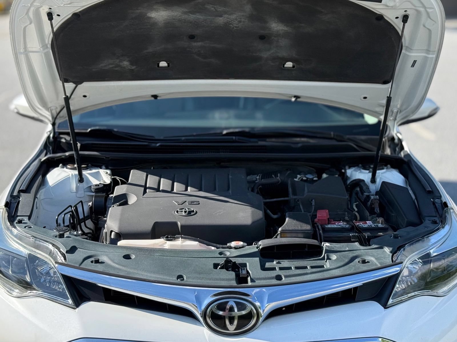 Used 2016 Toyota Avalon Limited w/ Toyota Safety Sense Package FWD image 50