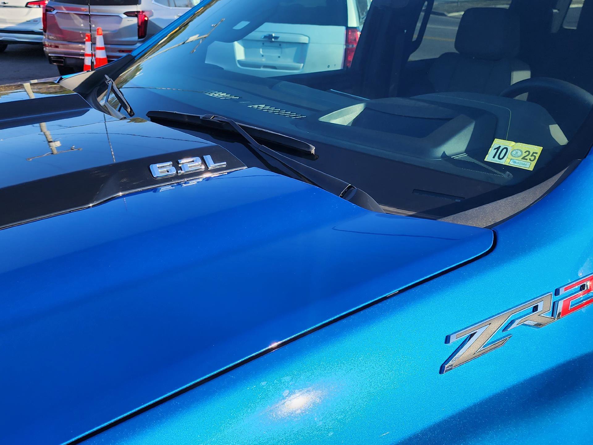 Used 2022 Chevrolet Silverado 1500 ZR2 w/ Technology Package image 7