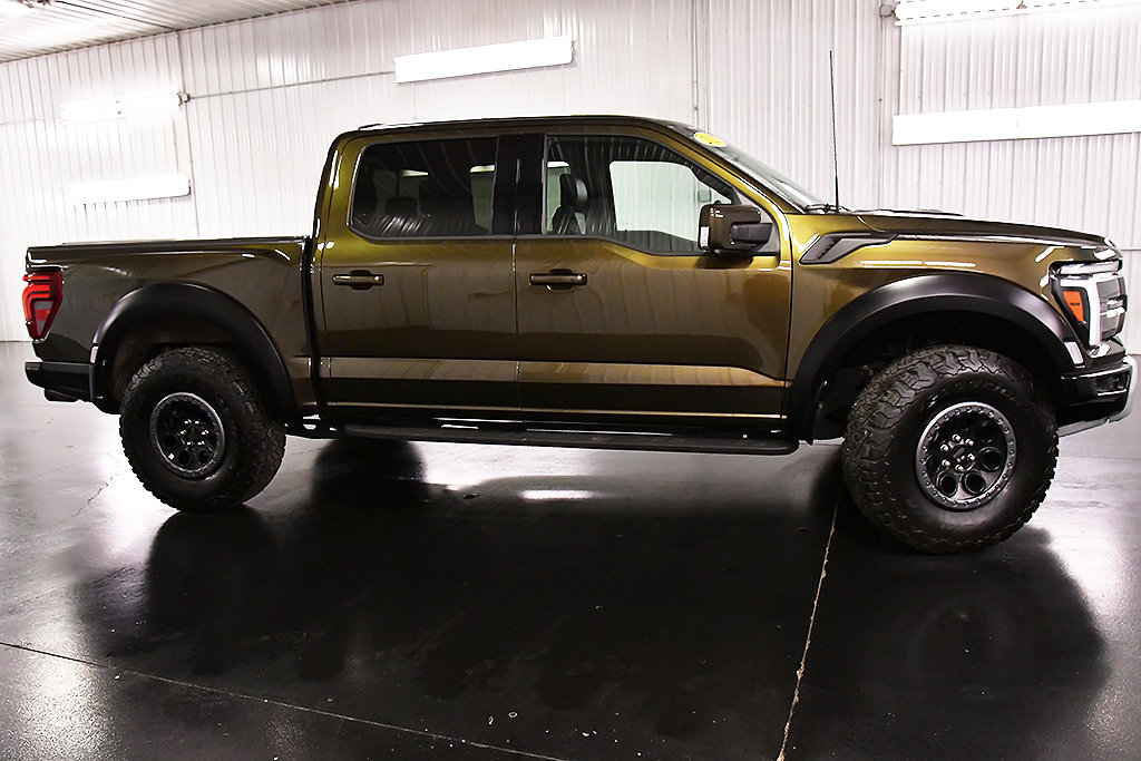 Used 2025 Ford F150 Raptor AWD/4WD image 8