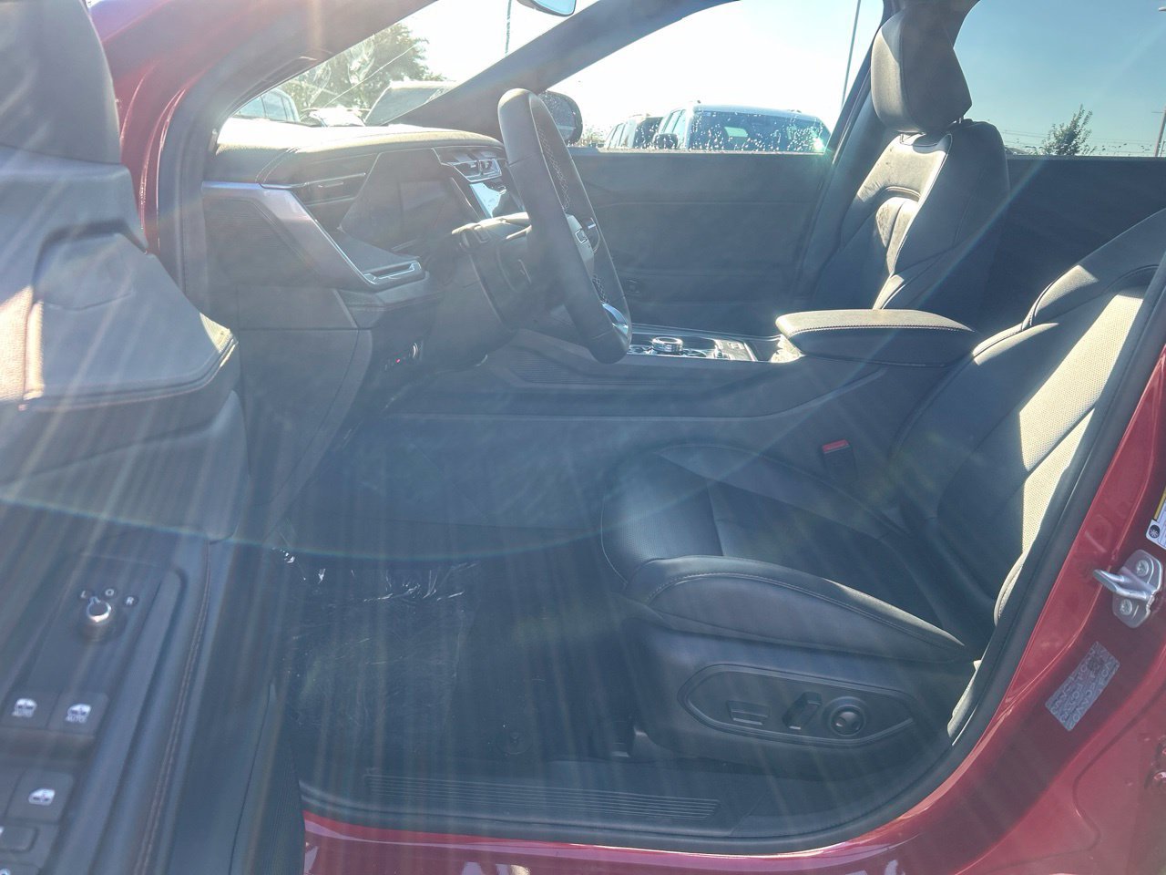 New 2027 Jeep Cherokee Limited AWD/4WD image 10