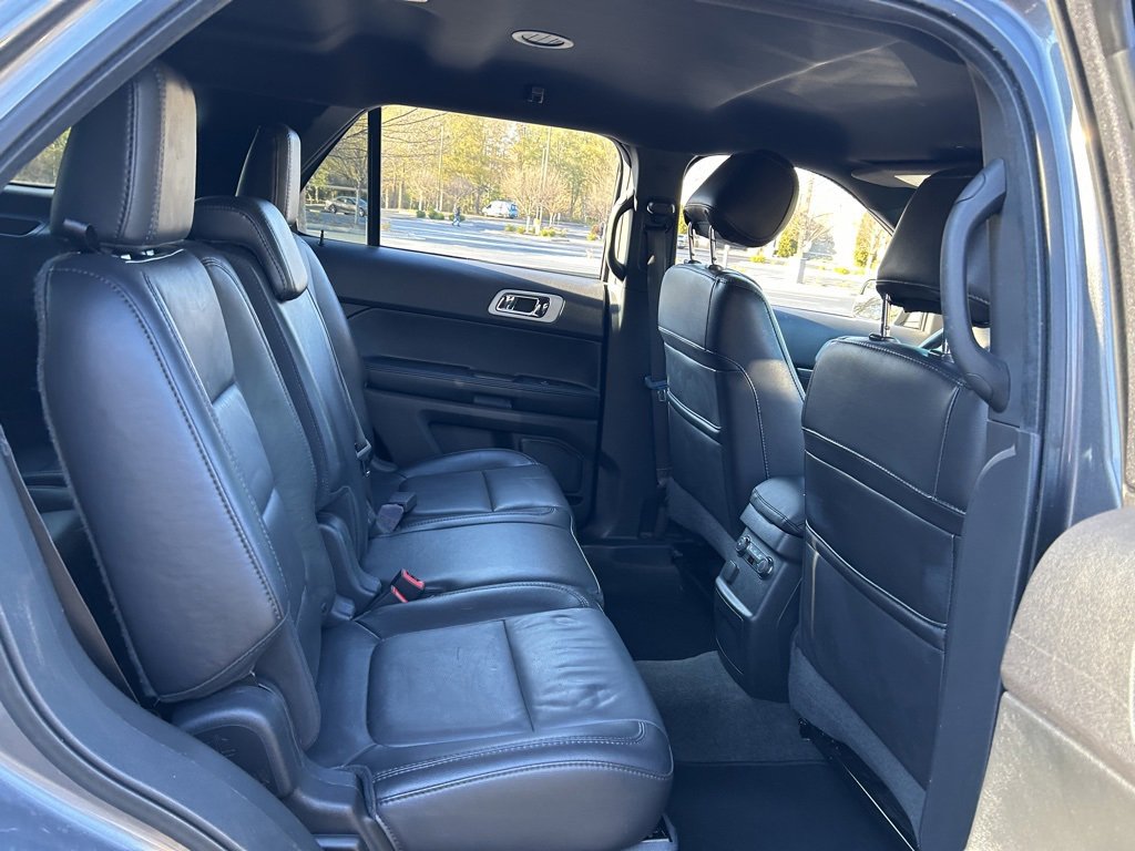 Used 2014 Ford Explorer XLT w/ Equipment Group 202A image 45