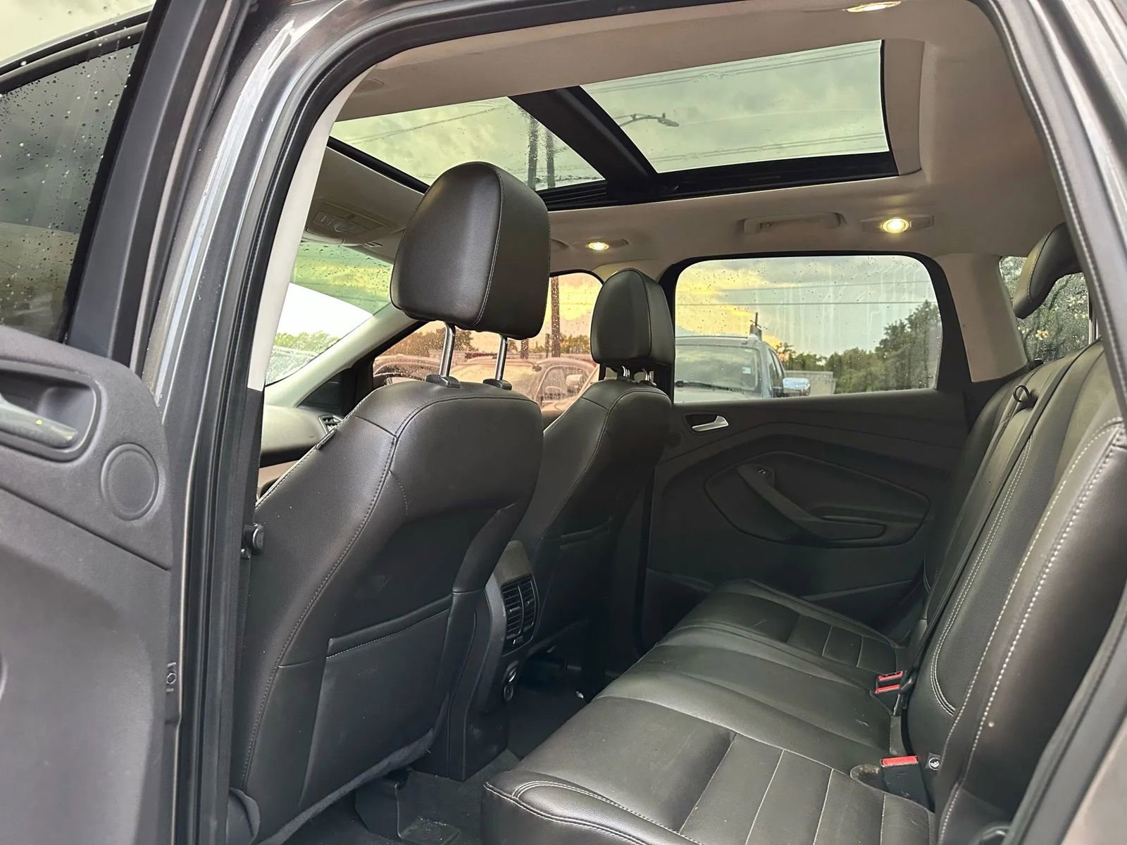 Used 2013 Ford Escape SEL image 10