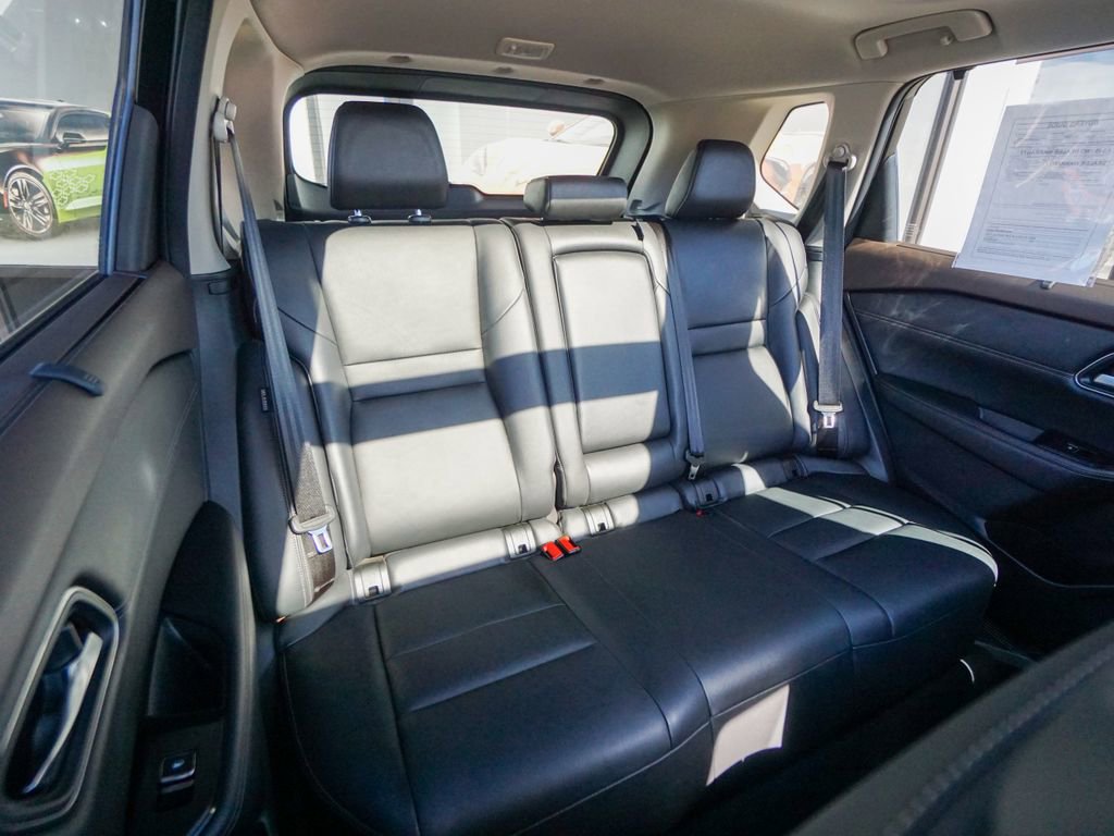 Used 2021 Nissan Rogue SL image 30