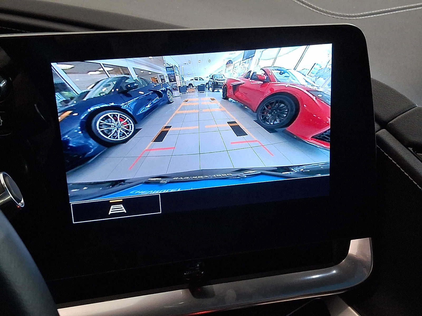 Used 2021 Chevrolet Corvette Stingray Coupe w/ Engine Appearance Package RWD image 17