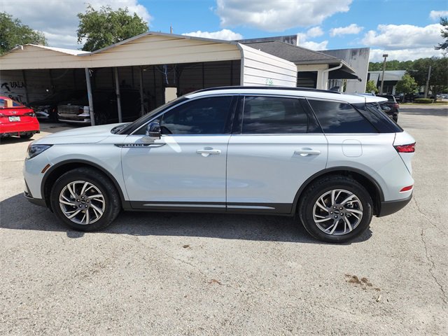 New 2026 Lincoln Corsair Premiere image 5