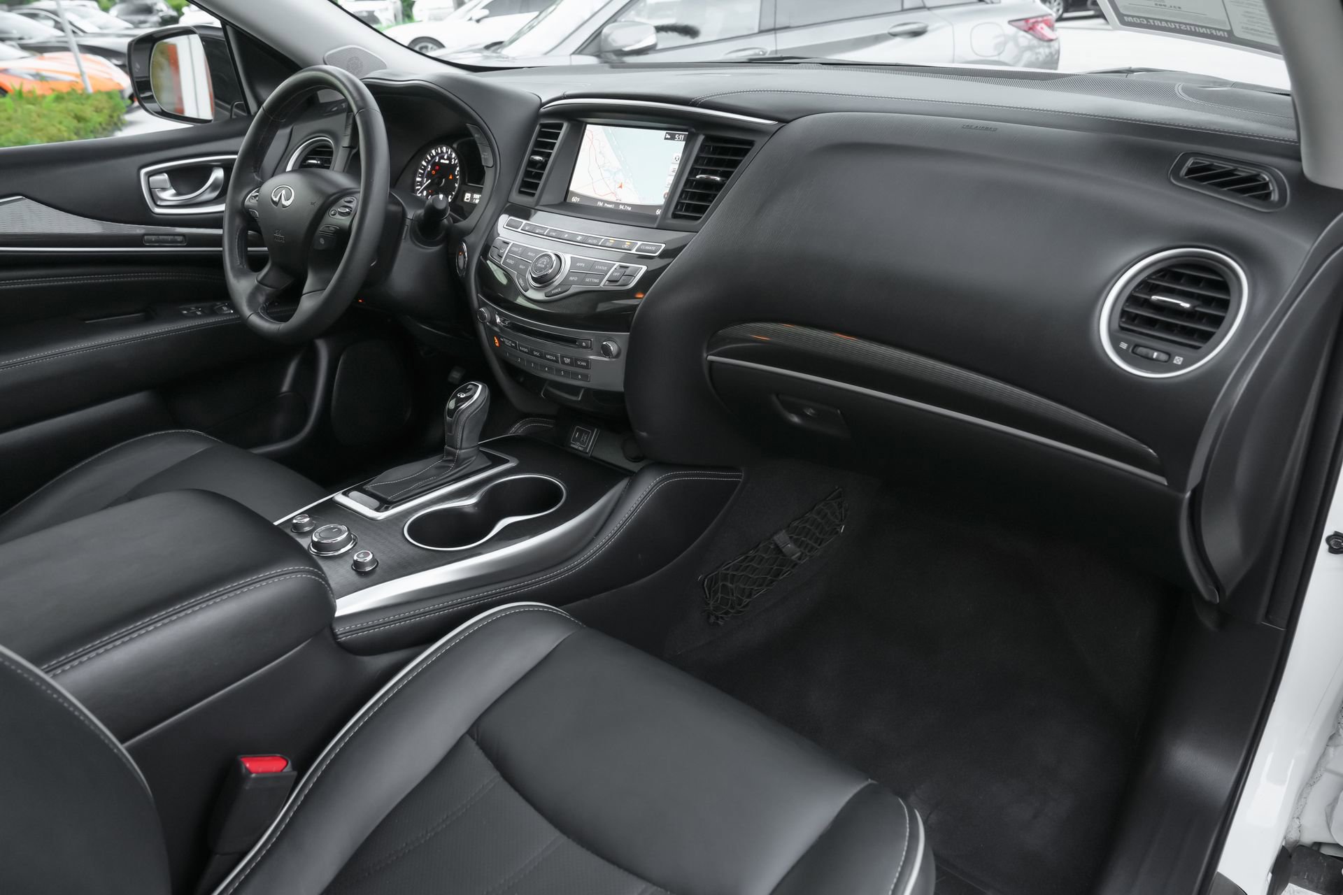 Used 2019 INFINITI QX60 Luxe w/ Essential Package image 37