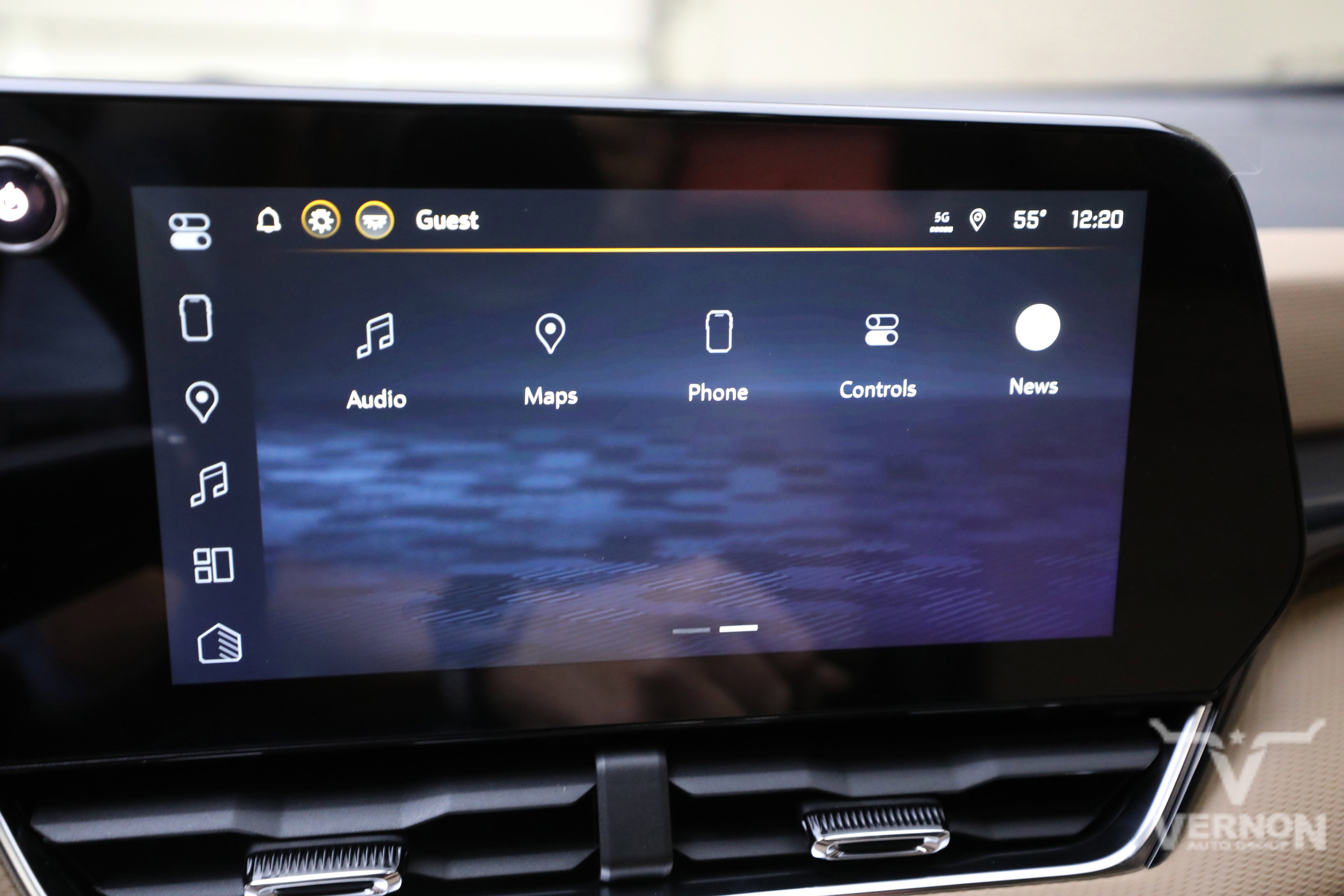 New 2026 Chevrolet Equinox ACTIV w/ Safety and Technology Package image 24