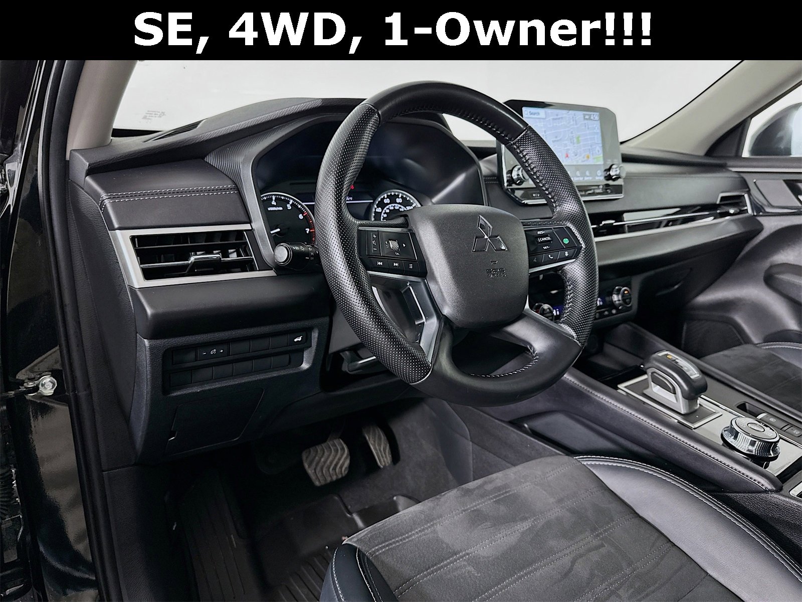 Used 2024 Mitsubishi Outlander SE image 10