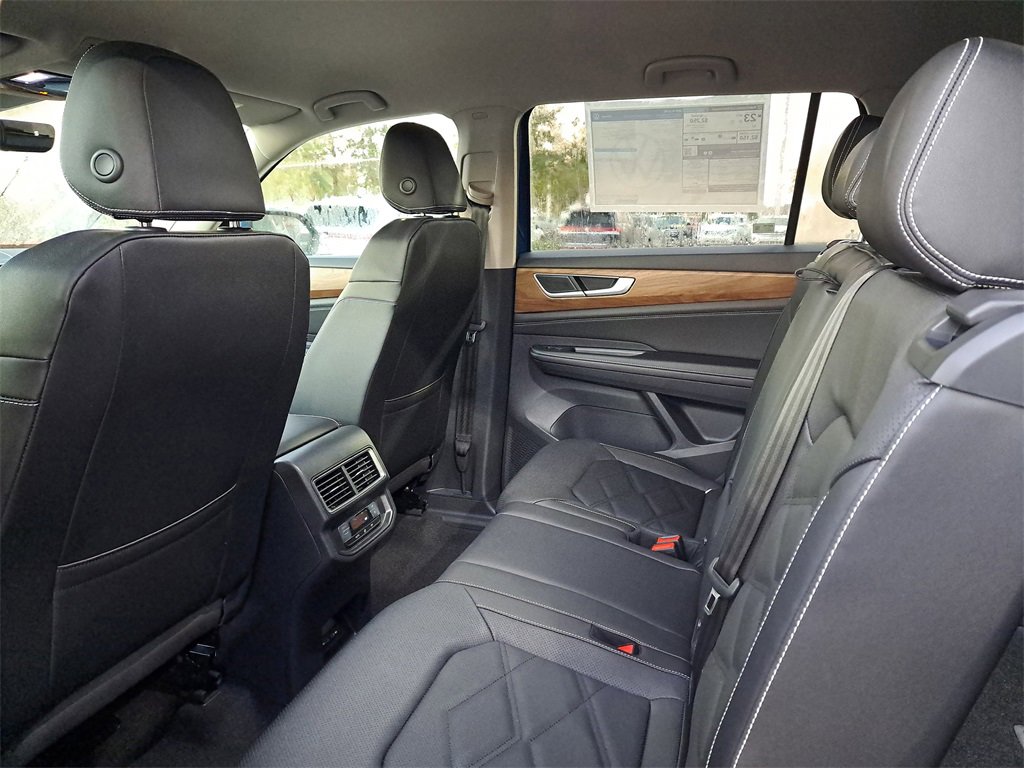 New 2026 Volkswagen Atlas SE image 5