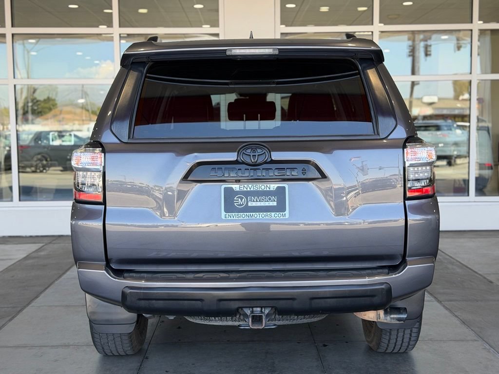 Certified 2021 Toyota 4Runner TRD Off-Road Premium w/ Moonroof Package AWD/4WD image 13