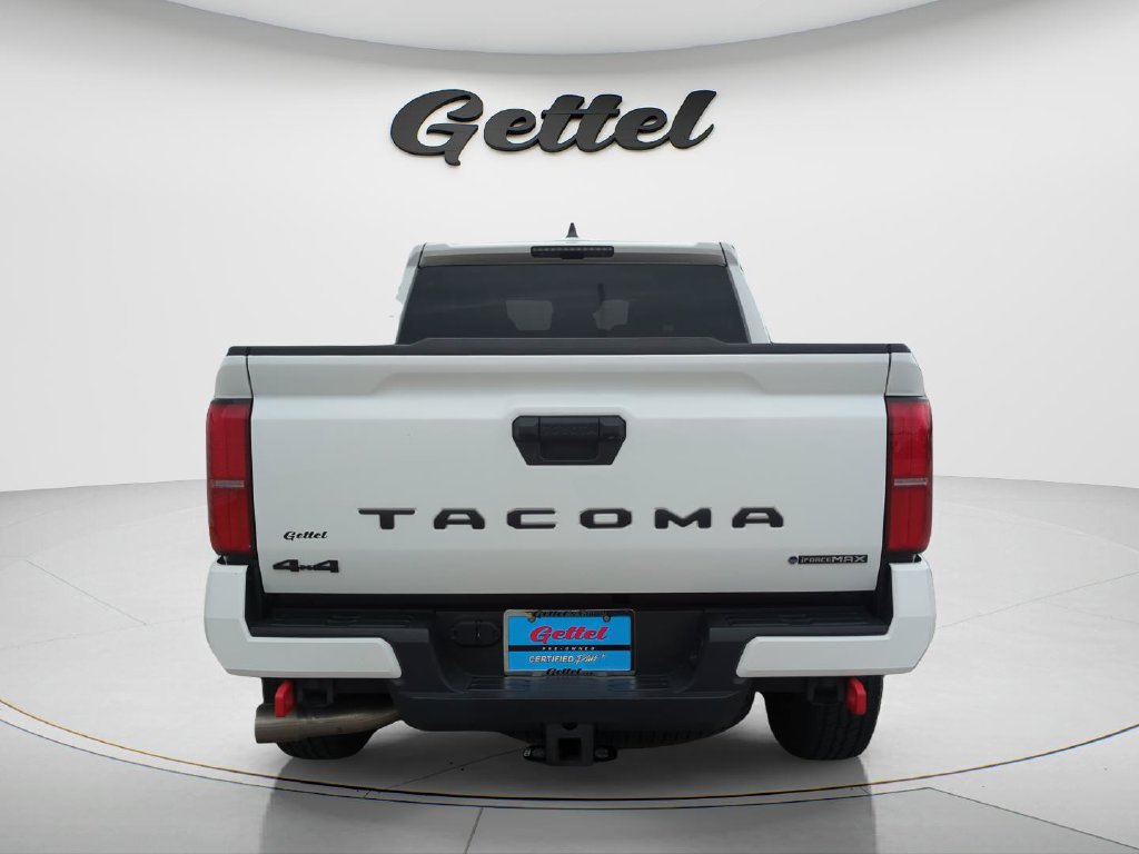 Used 2025 Toyota Tacoma TRD Off-Road AWD/4WD image 6