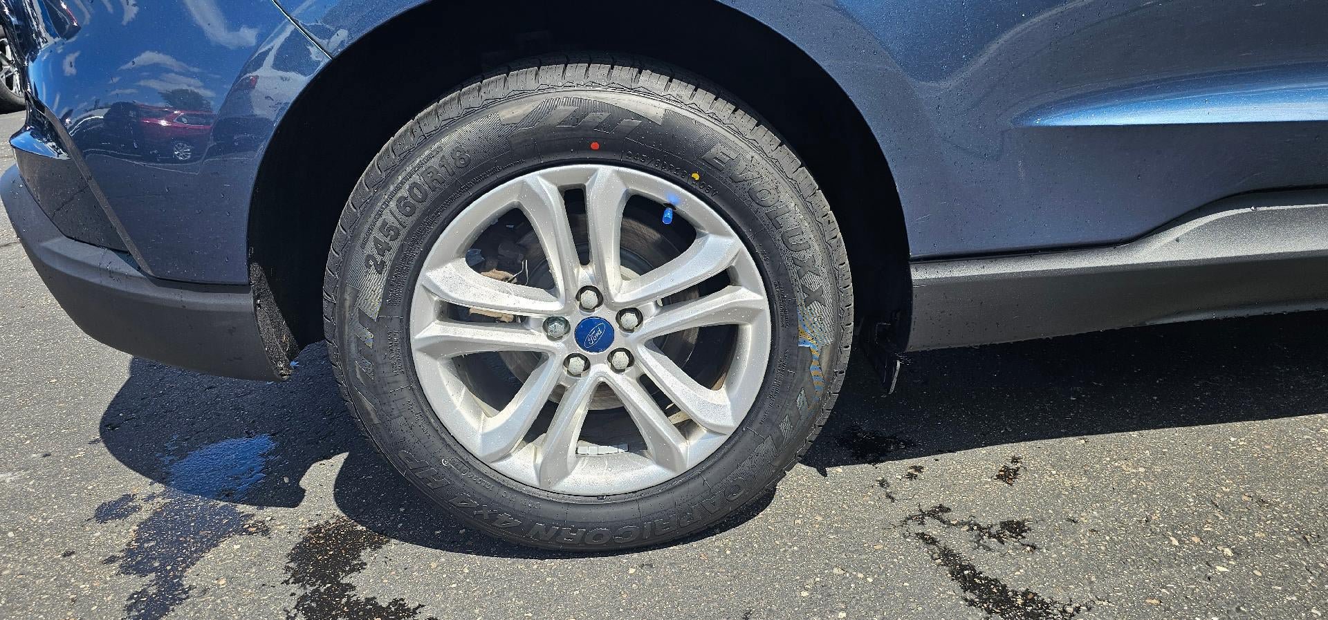 Used 2019 Ford Edge SEL w/ Equipment Group 201A AWD/4WD image 8