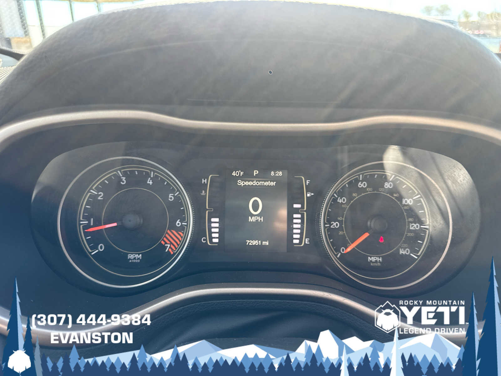 Used 2015 Jeep Cherokee Latitude AWD/4WD image 26