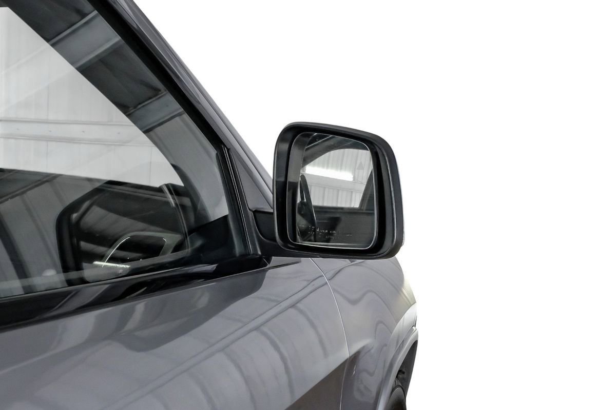 Used 2016 Jeep Grand Cherokee Limited 75th Anniversary image 42