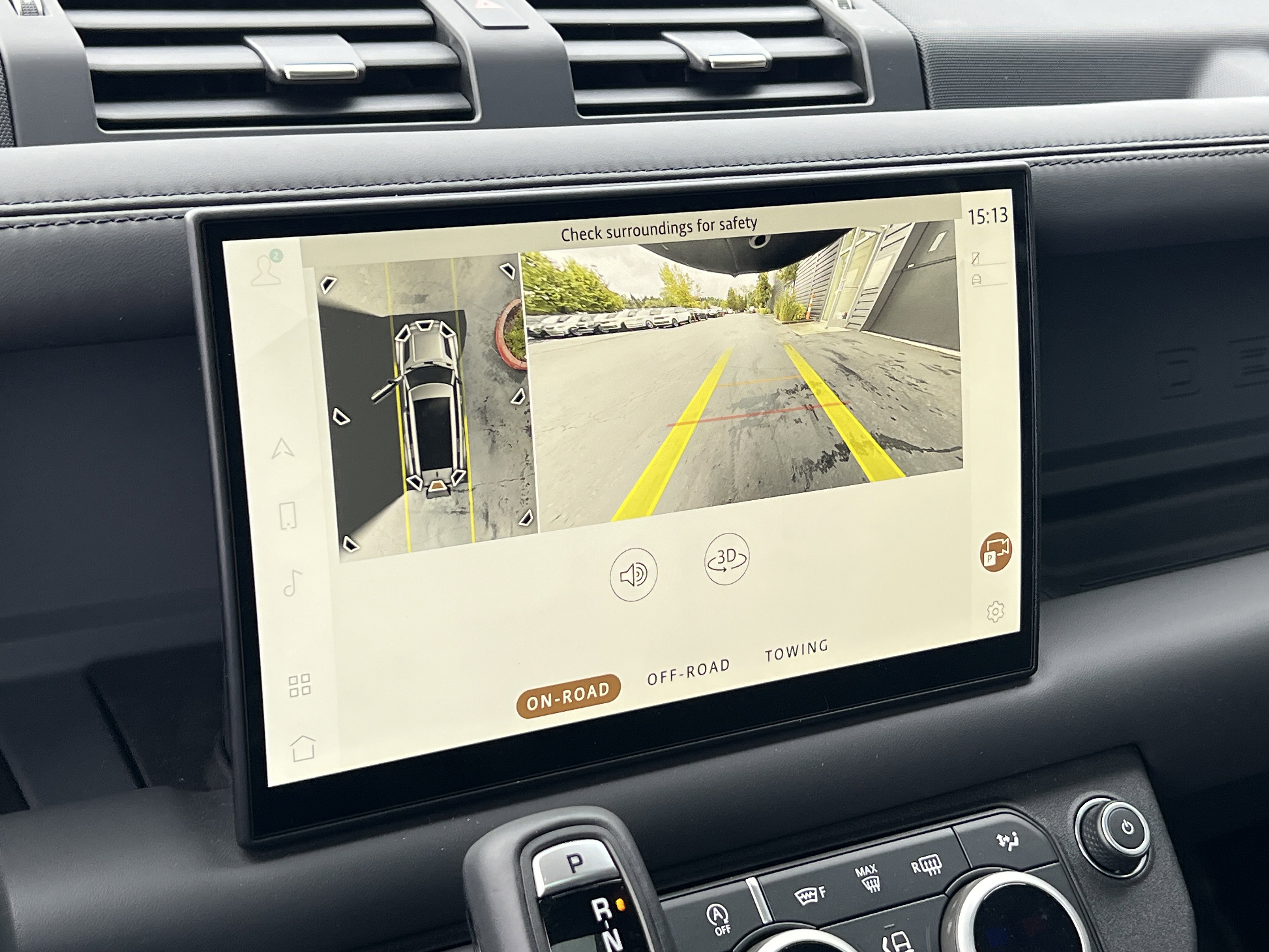 New 2024 Land Rover Defender 130 X image 27