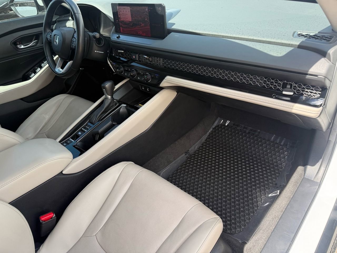 Used 2023 Honda Accord Touring image 27