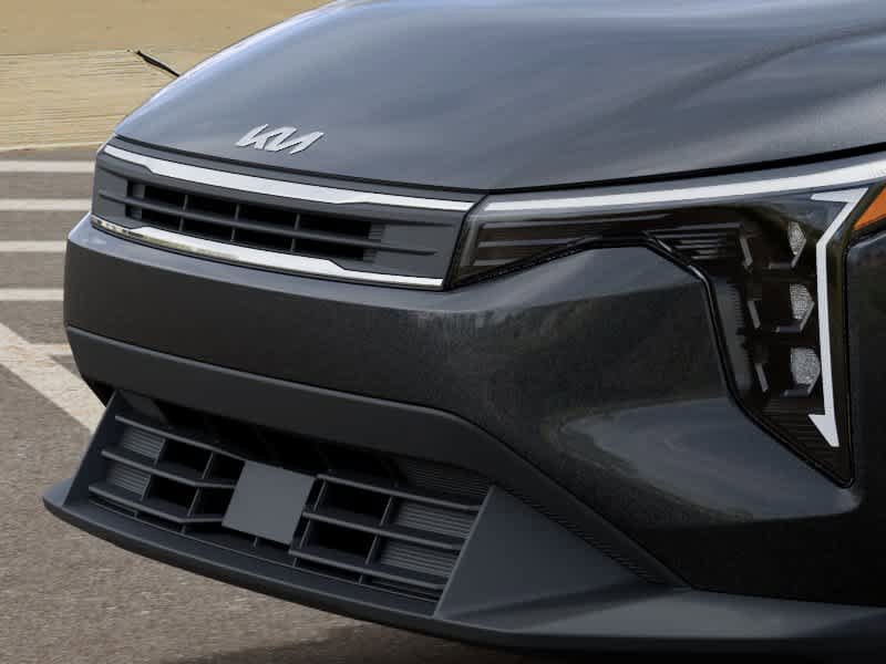 New 2026 Kia K4 LXS image 12