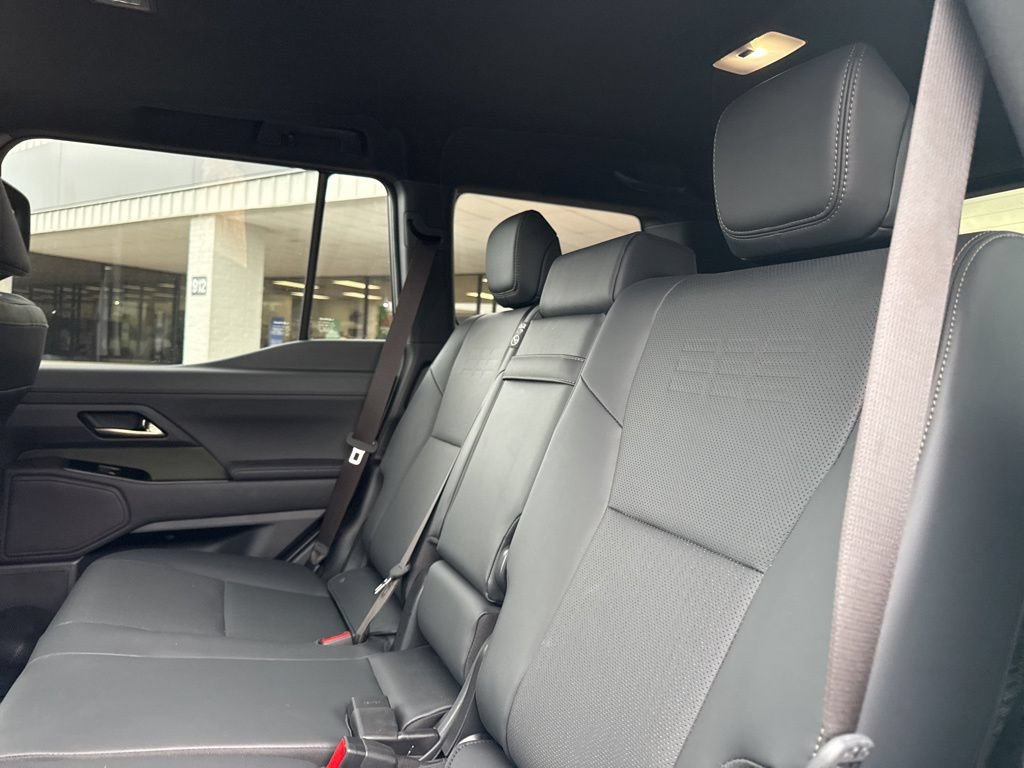 Used 2025 Lexus GX 550 AWD/4WD image 39