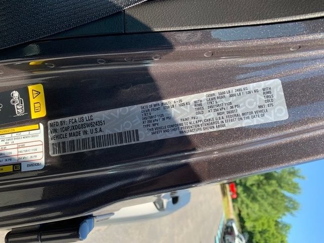 Certified 2025 Jeep Wrangler Unlimited Sport AWD/4WD image 24