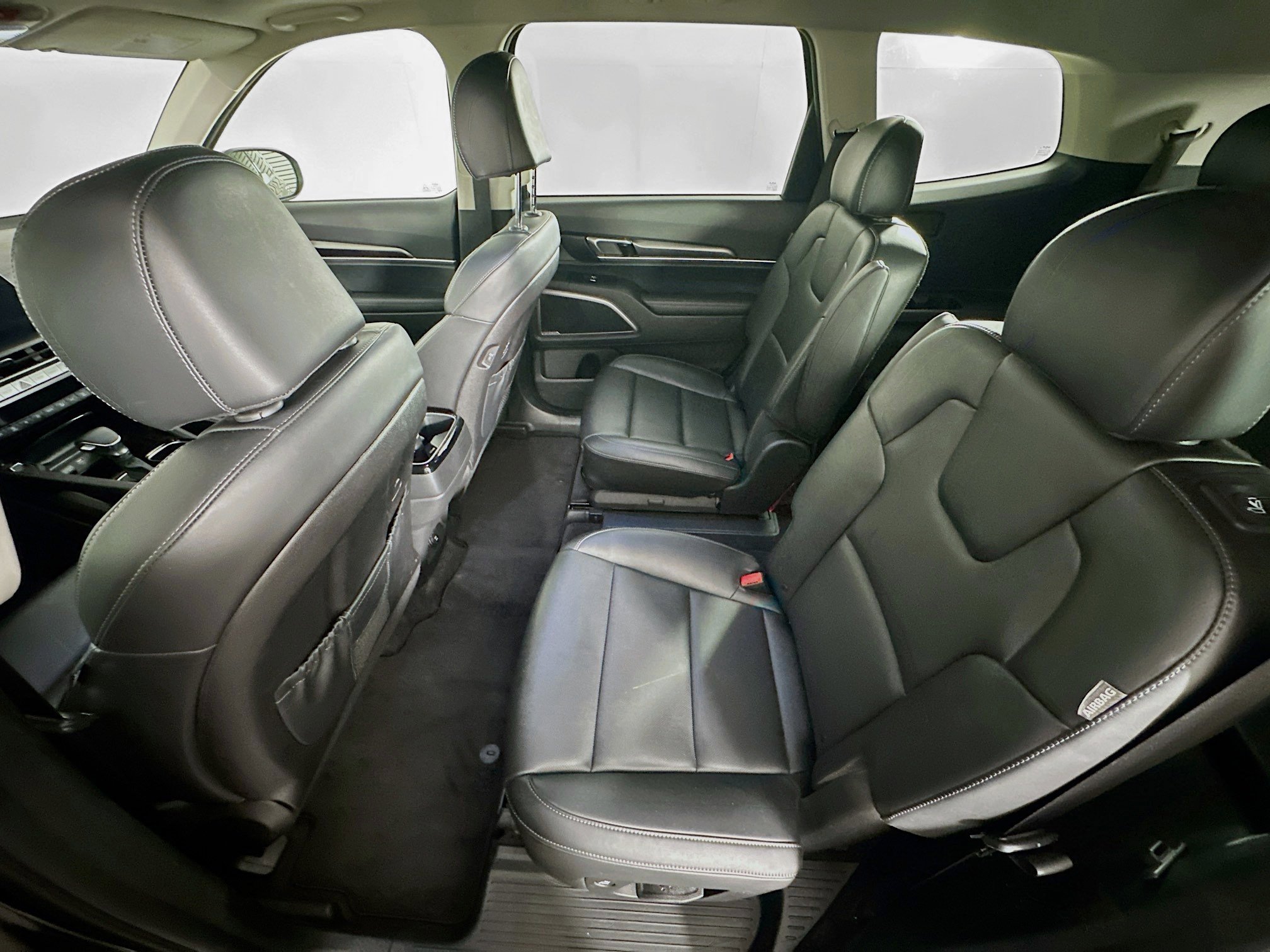 Used 2025 Kia Telluride S image 29
