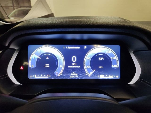 Used 2024 Jeep Grand Cherokee Limited w/ Black Appearance Package image 15