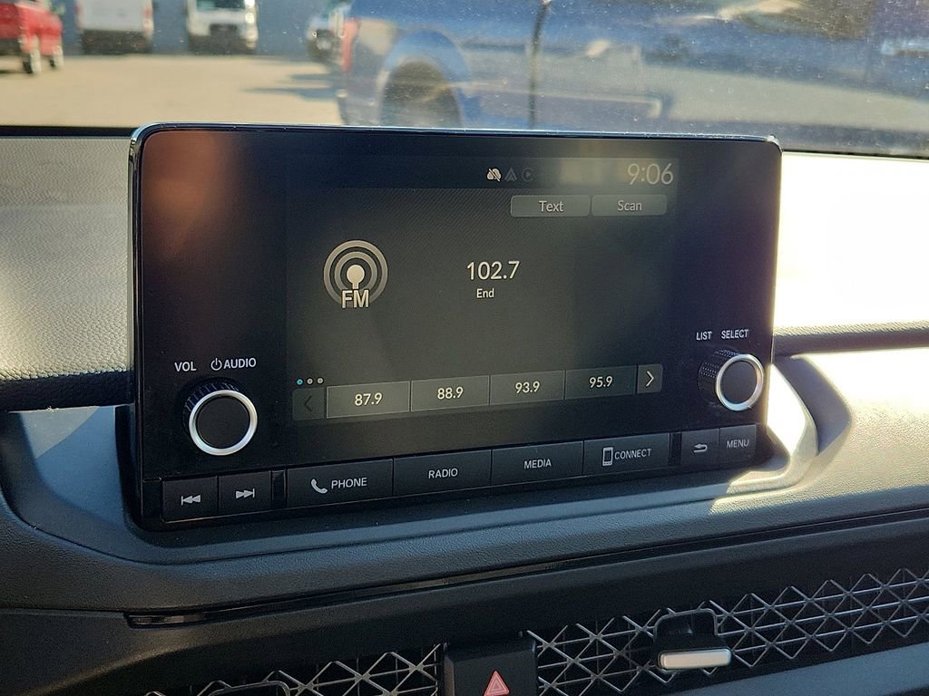 Certified 2025 Honda Accord SE image 10