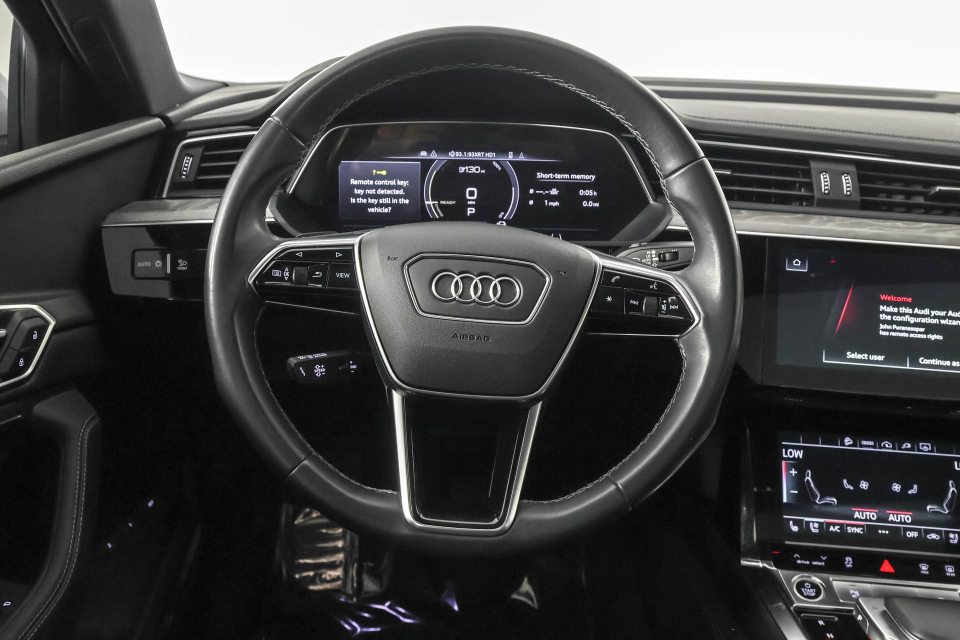 Used 2024 Audi Q8 e-tron Premium Plus w/ Premium Plus Package AWD/4WD image 25