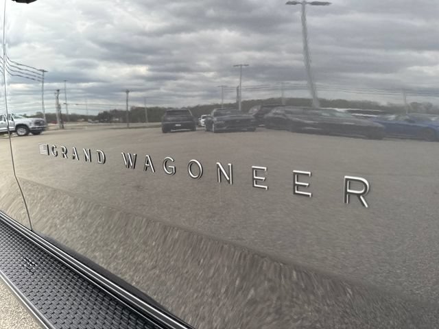 New 2026 Jeep Grand Wagoneer L Limited w/ Convenience Group I AWD/4WD image 29