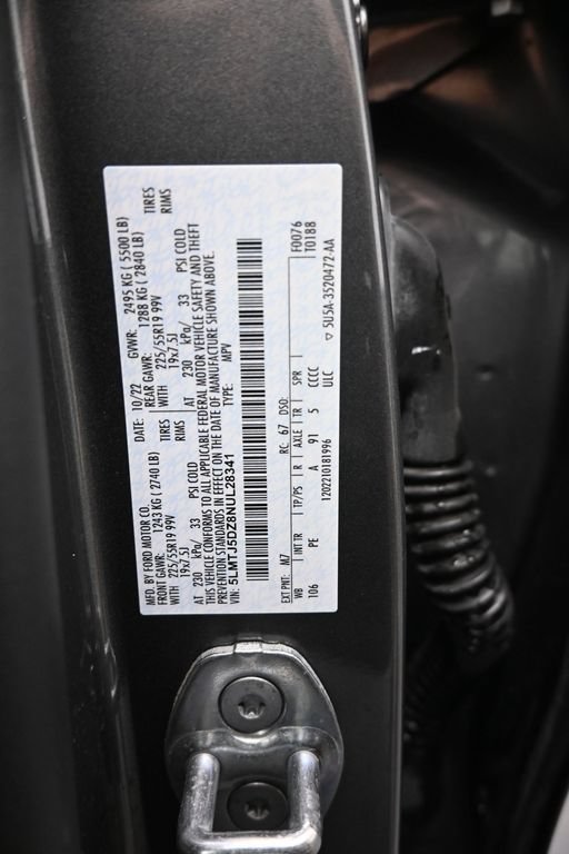 Used 2022 Lincoln Corsair Grand Touring AWD/4WD image 6