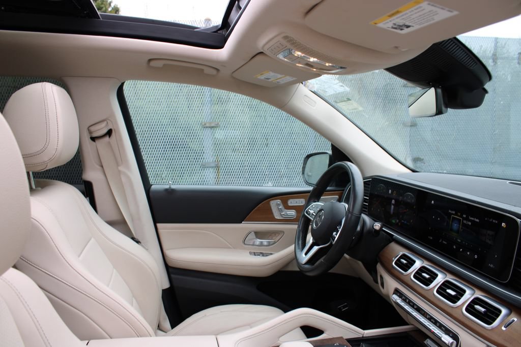 Used 2022 Mercedes-Benz GLS 450 4MATIC w/ AMG Line Exterior image 20
