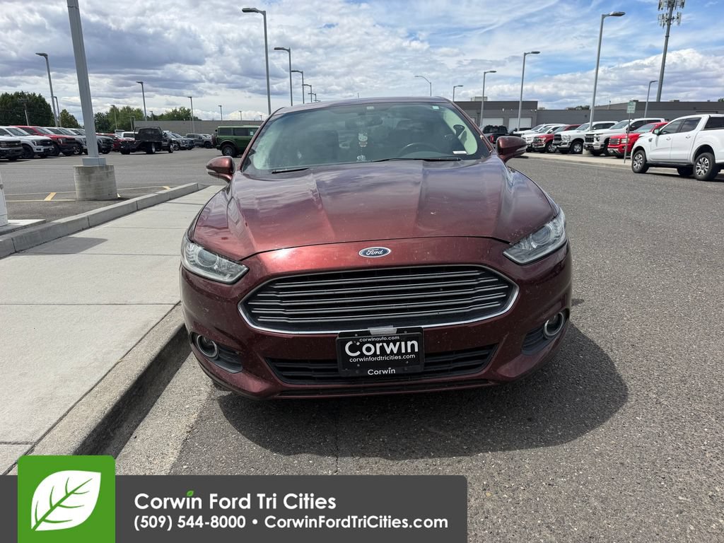 Used 2015 Ford Fusion SE w/ Equipment Group 202A FWD image 15