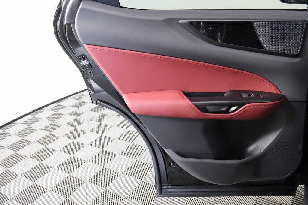 Used 2025 Lexus NX 250 FWD image 13