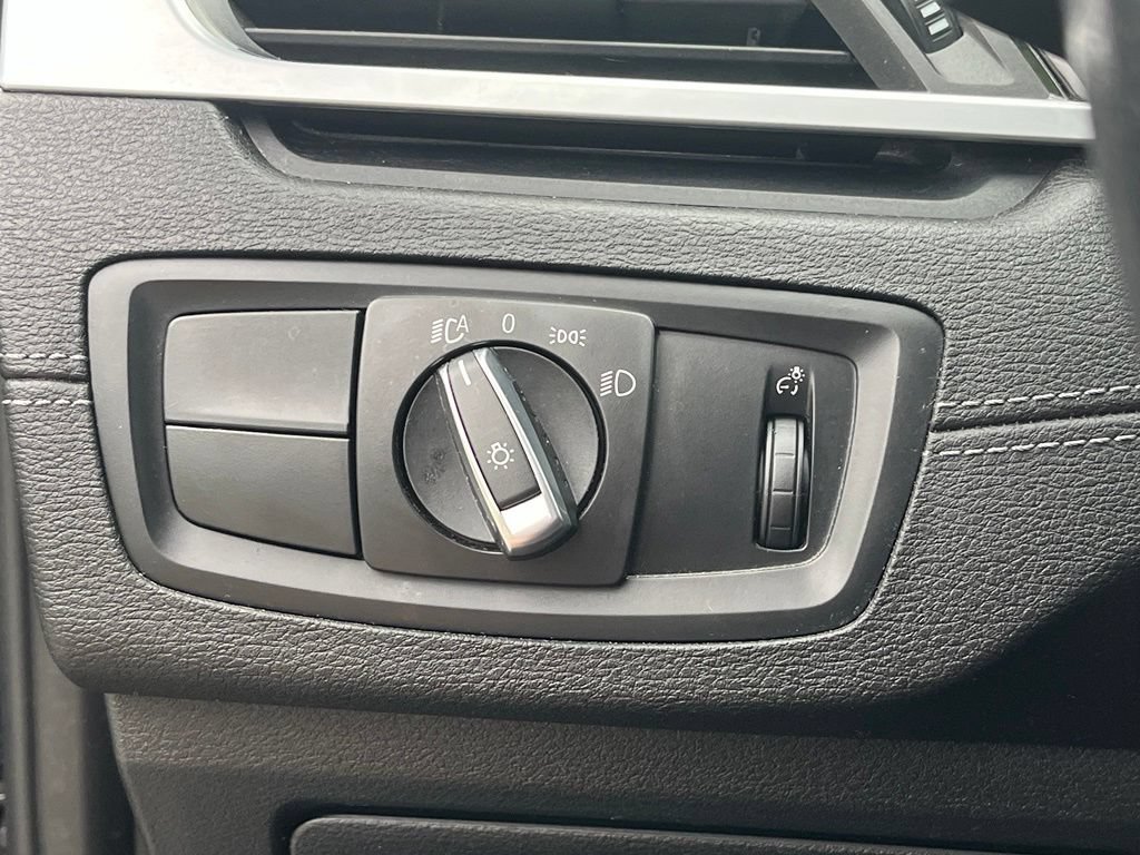Used 2022 BMW X1 sDrive28i w/ Convenience Package FWD image 35