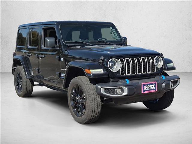 Used 2024 Jeep Wrangler Unlimited Sahara w/ Safety Group AWD/4WD image 3