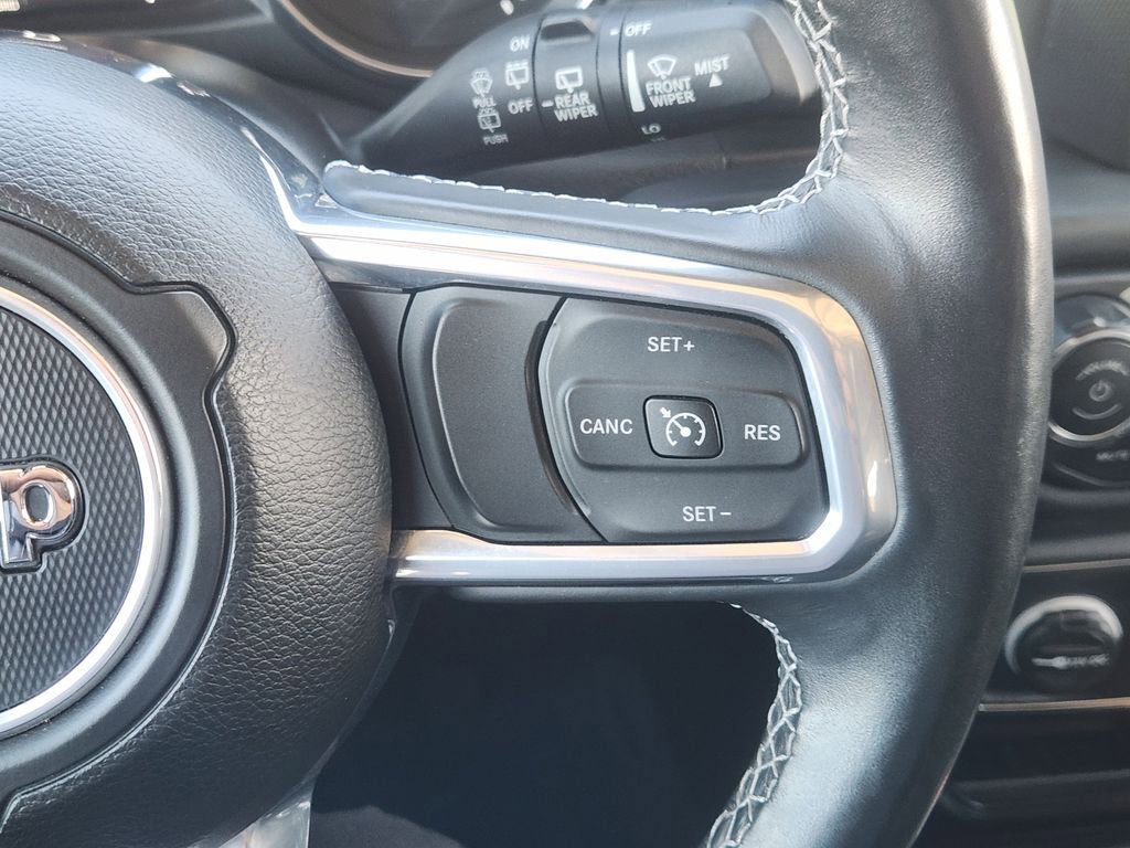 Used 2022 Jeep Wrangler Unlimited Sahara w/ Cold Weather Group image 29