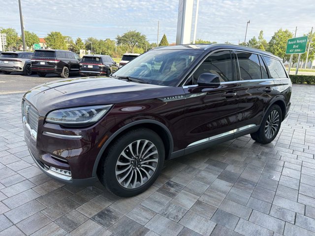 Used 2020 Lincoln Aviator Reserve w/ Elements Package Plus RWD image 6