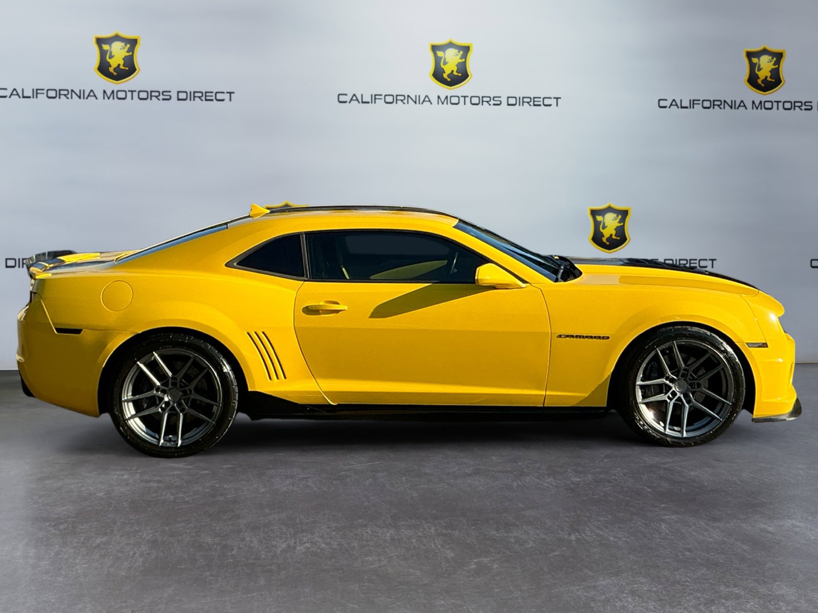 Used 2013 Chevrolet Camaro SS w/ RS Package image 3