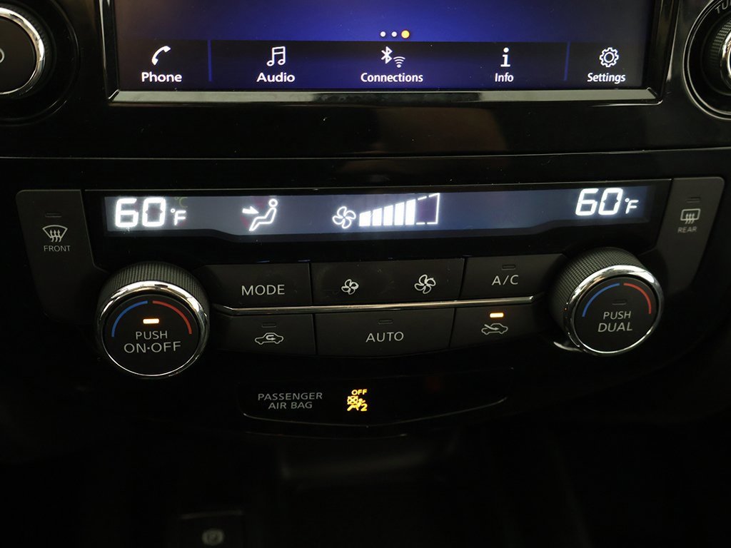 Used 2022 Nissan Rogue Sport SV w/ Technology Package image 47