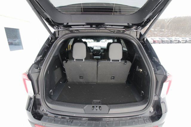 New 2026 Ford Explorer Tremor w/ Tremor Convenience Package image 9